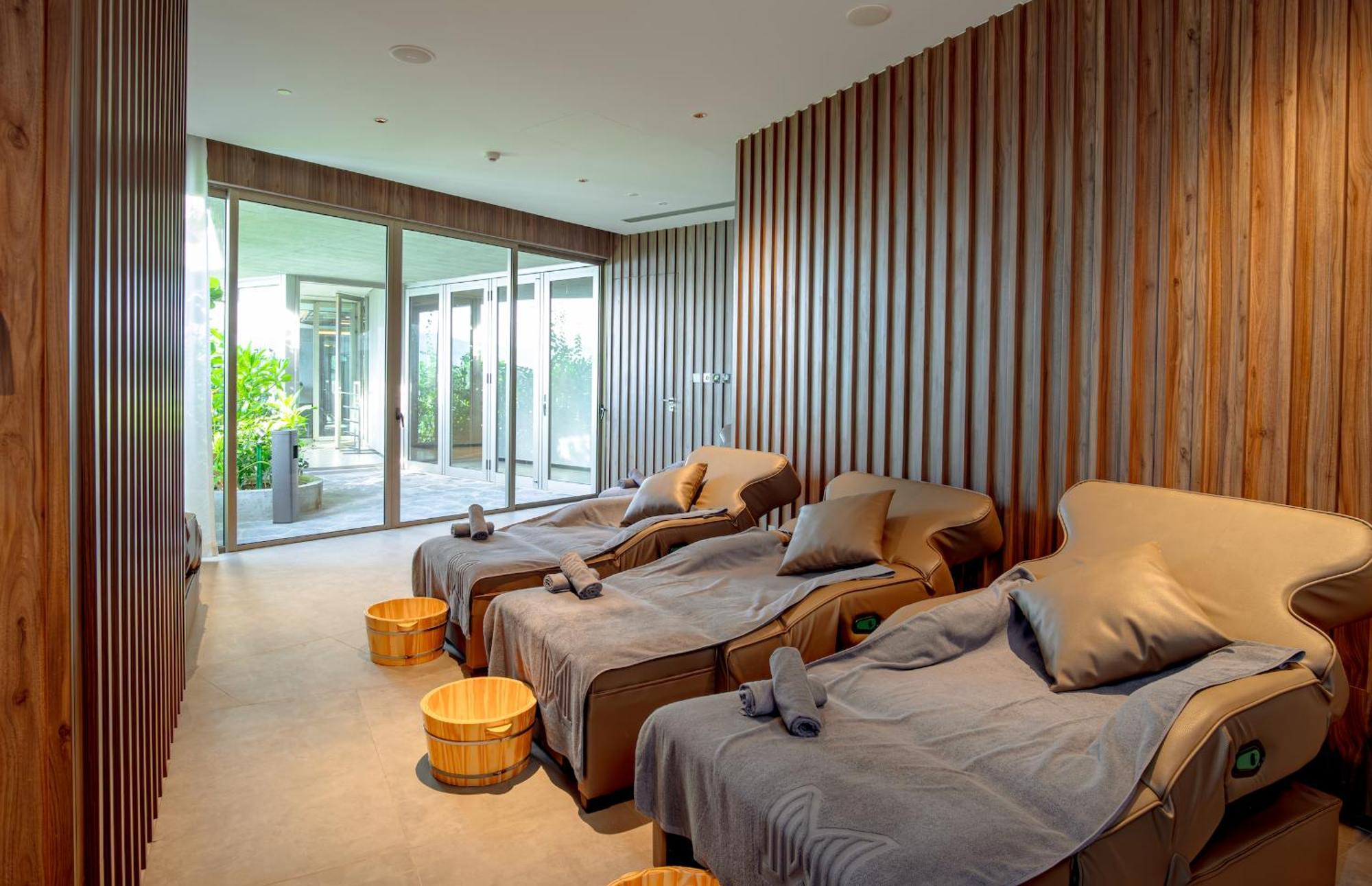M Hotel Danang Exterior photo The spa at The Landmark