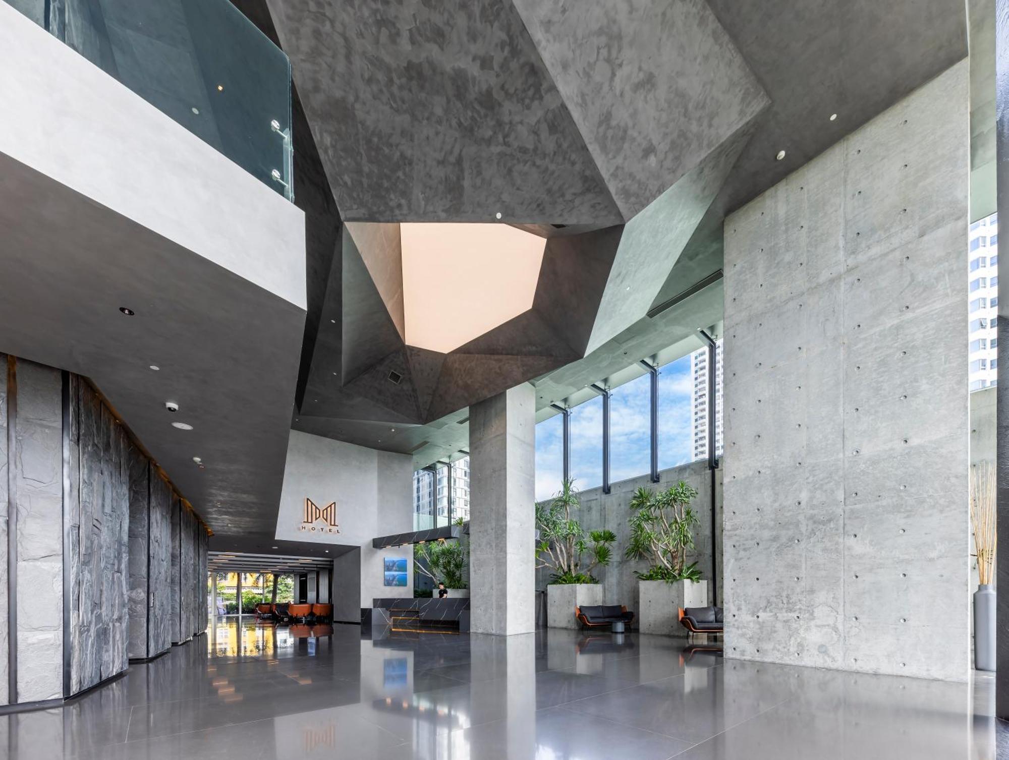 M Hotel Danang Exterior photo Interior of the building